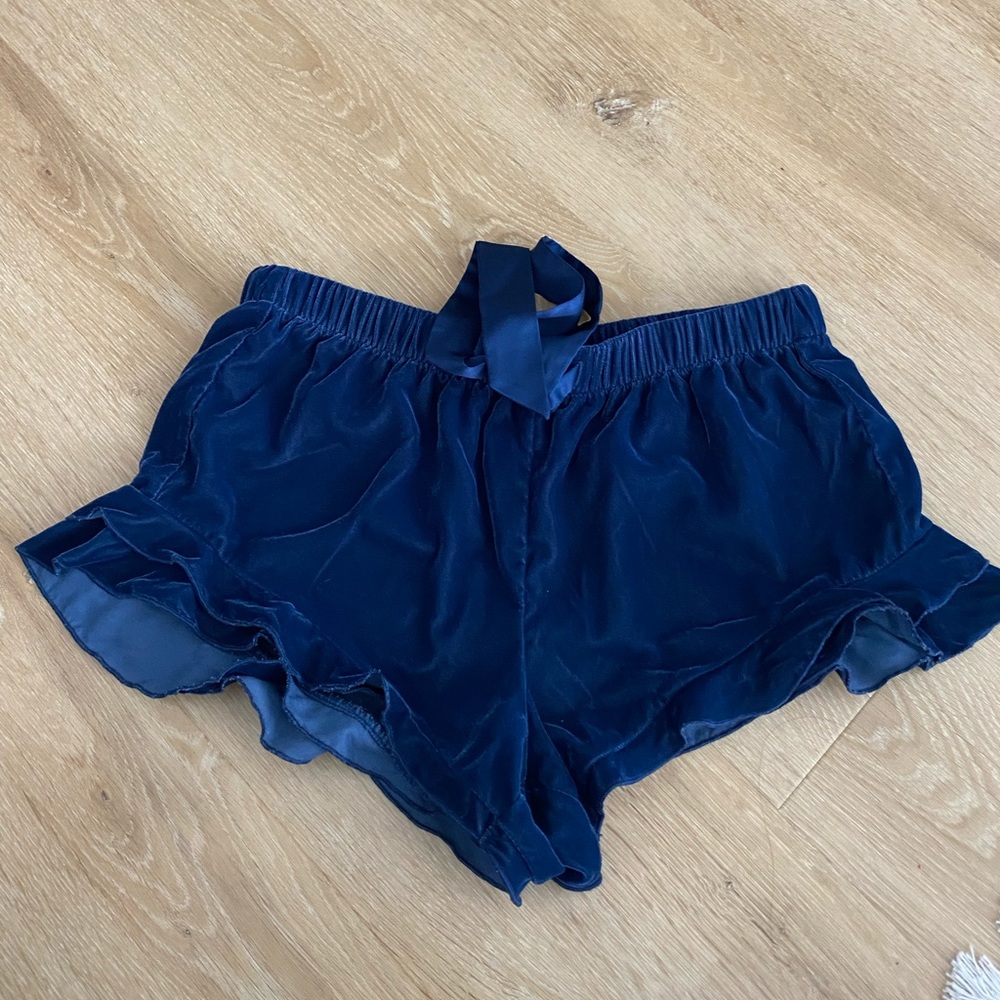 Victoria’s Secret sleep short small